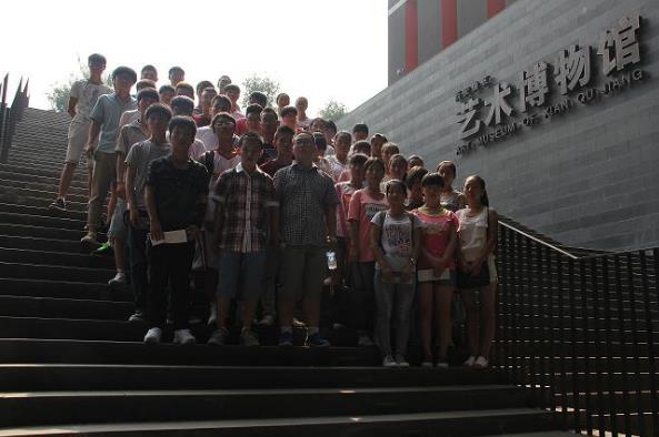 2014级学生参观曲江博物馆